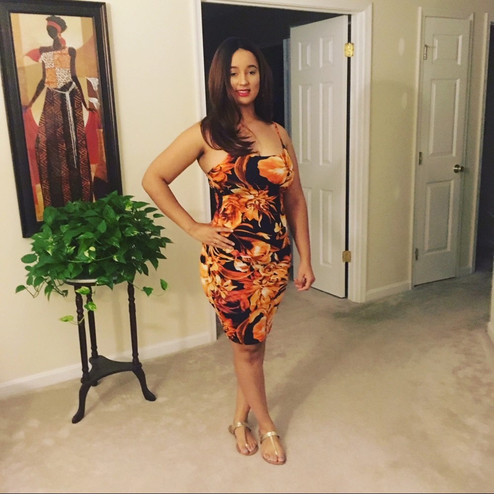 HOT DRESS!